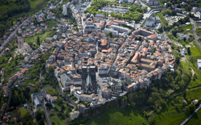 Saint-Flour à nouveau distinguée par le label « Villes et Villages où il fait bon vivre »